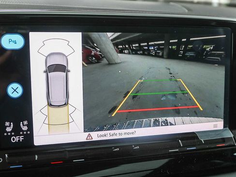 New 2025 Volkswagen Atlas SEL image 26