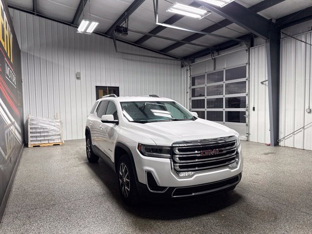 Used 2023 GMC Acadia SLE w/ Driver Convenience Package FWD image 17