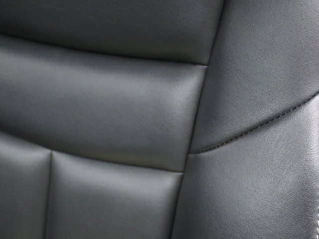 Used 2023 Nissan Murano SV FWD image 13