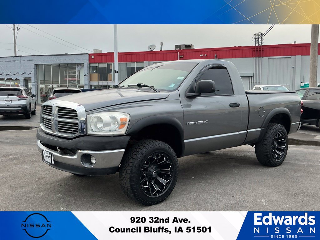 Used 2007 Dodge Ram 1500 Truck SLT w/ Trailer Tow Group AWD/4WD image 3