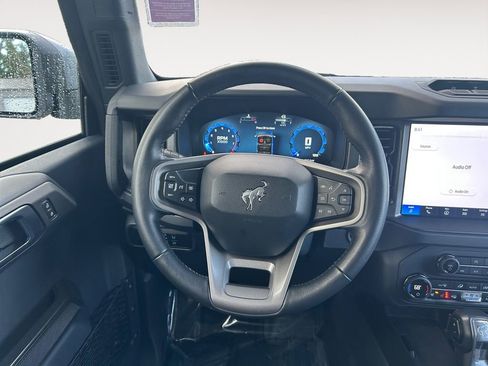 Used 2025 Ford Bronco Badlands AWD/4WD image 15
