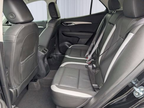 Certified 2025 Buick Envision Sport Touring image 12