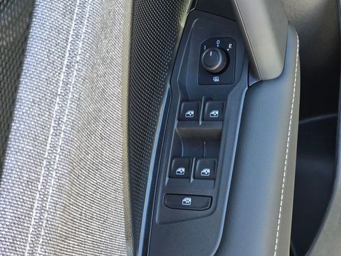 New 2025 Volkswagen Tiguan S image 21