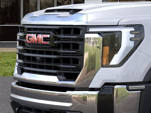 New 2026 GMC Sierra 2500 Pro AWD/4WD image 37