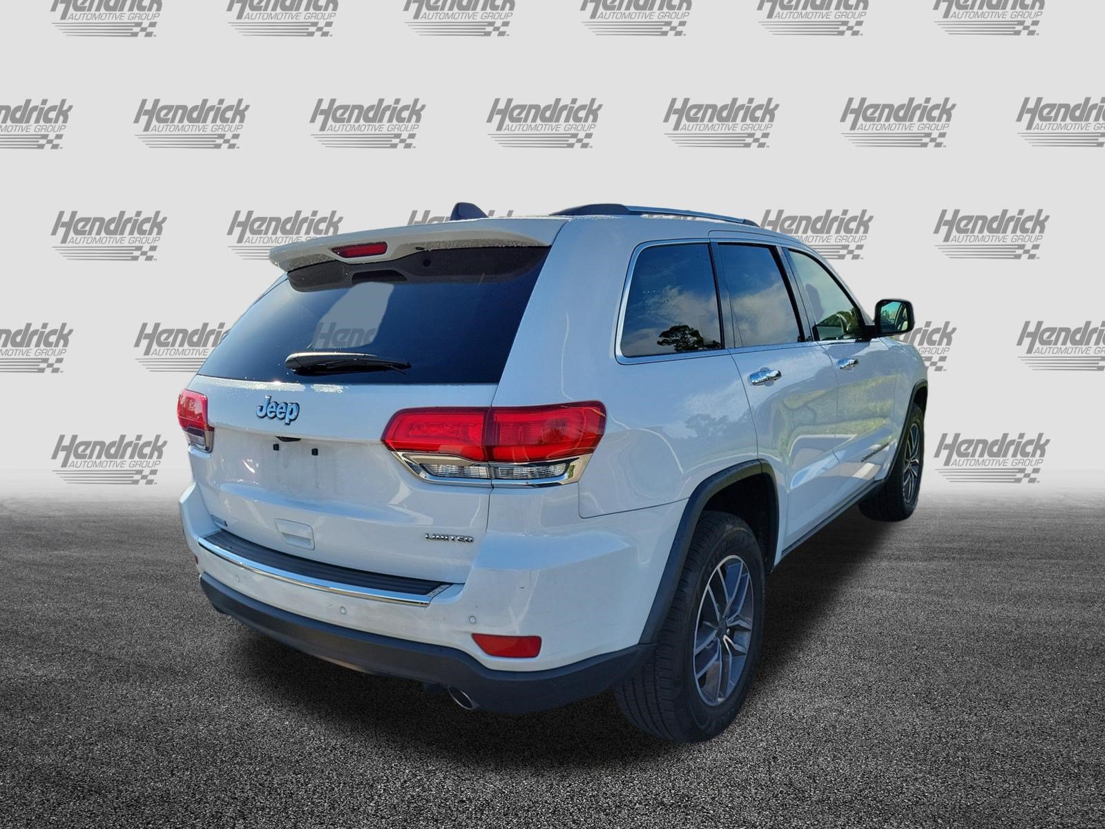 Used 2019 Jeep Grand Cherokee Limited w/ Luxury Group II RWD image 10