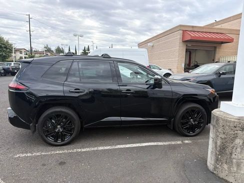 Used 2026 Toyota RAV4 XSE w/ Panoramic Sun Roof Package AWD/4WD image 2