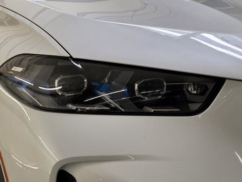 Used 2025 BMW X5 xDrive40i image 10