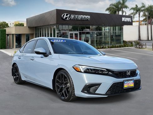 Used 2024 Honda Civic Sport Touring image 1