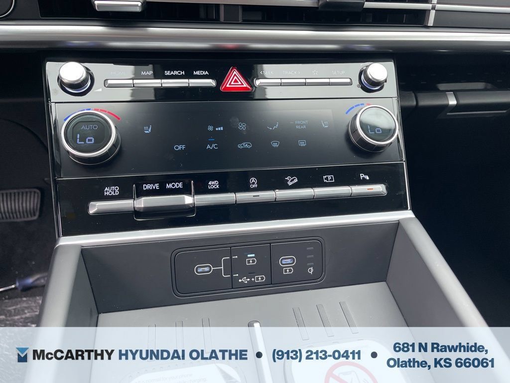 Used 2026 Hyundai Santa Fe SEL AWD/4WD image 29