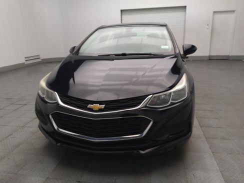 Used 2017 Chevrolet Cruze LS FWD image 15