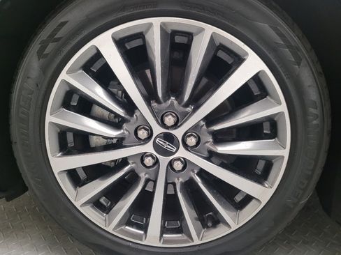 Used 2019 Lincoln MKZ Reserve AWD/4WD image 31