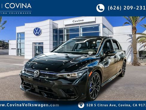 New 2026 Volkswagen Golf image 3