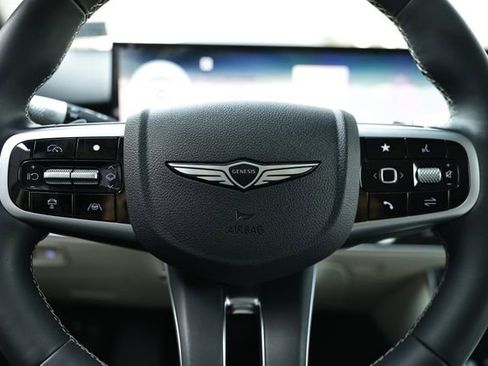 Certified 2026 Genesis GV70 2.5T image 32