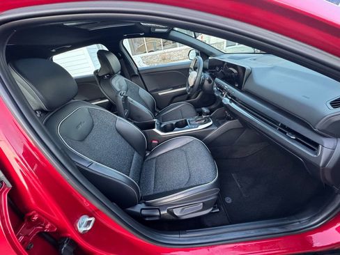 Used 2025 Kia K4 GT-Line w/ GT-Line Sunroof Package image 27