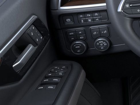 New 2025 Chevrolet Suburban High Country image 66