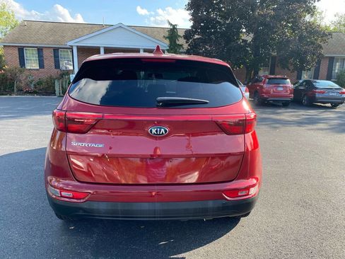 Used 2018 Kia Sportage LX image 6
