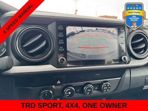 Used 2020 Toyota Tacoma TRD Sport image 21