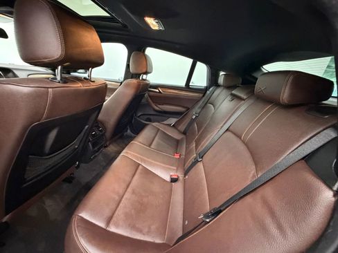 Used 2018 BMW X4 xDrive28i AWD/4WD image 16