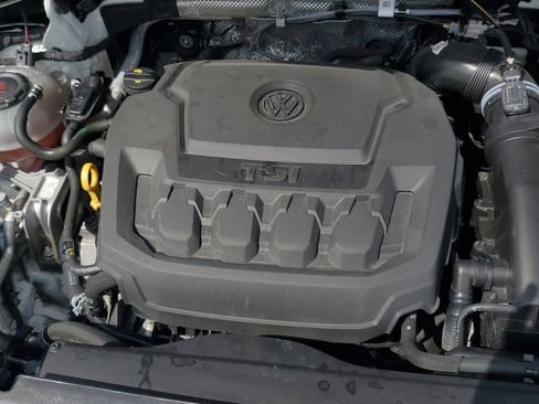 Used 2024 Volkswagen Tiguan Wolfsburg Edition FWD image 11