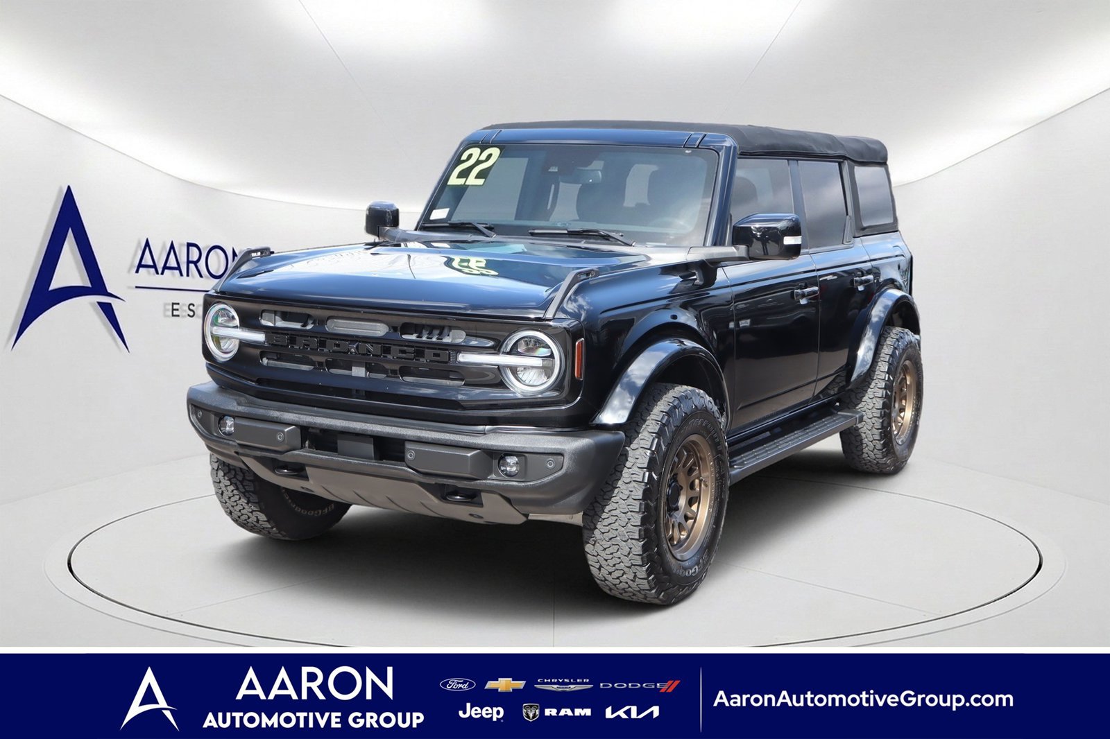 Used 2022 Ford Bronco Outer Banks AWD/4WD image 1