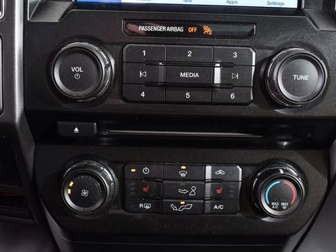 Used 2016 Ford F150 XLT w/ Equipment Group 302A Luxury image 29