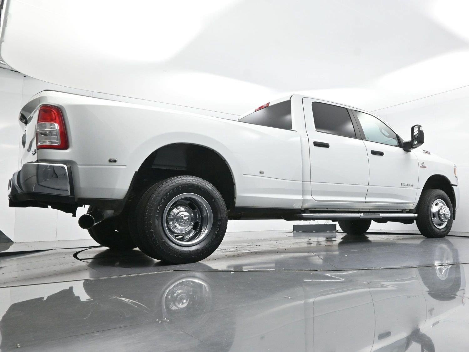 Used 2024 RAM 3500 Big Horn AWD/4WD image 48