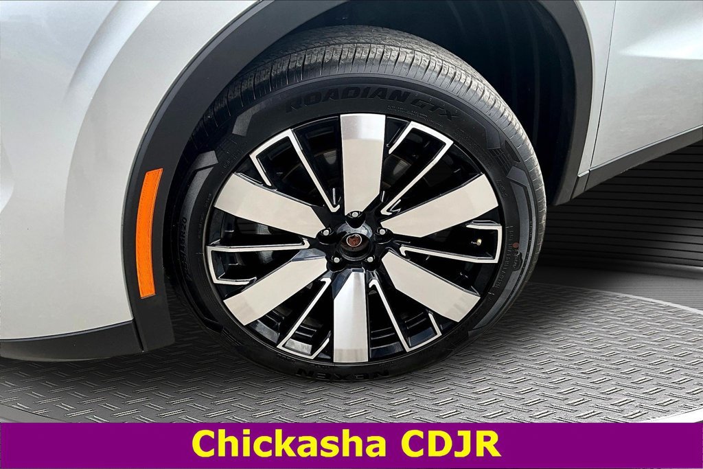Used 2025 Mitsubishi Outlander SE AWD/4WD image 32
