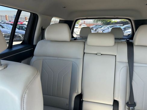 Used 2024 Hyundai Santa Fe SEL FWD image 36