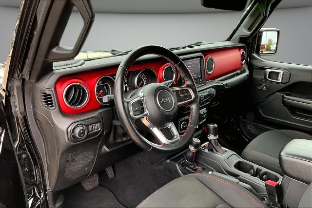 Used 2021 Jeep Gladiator Rubicon AWD/4WD image 18