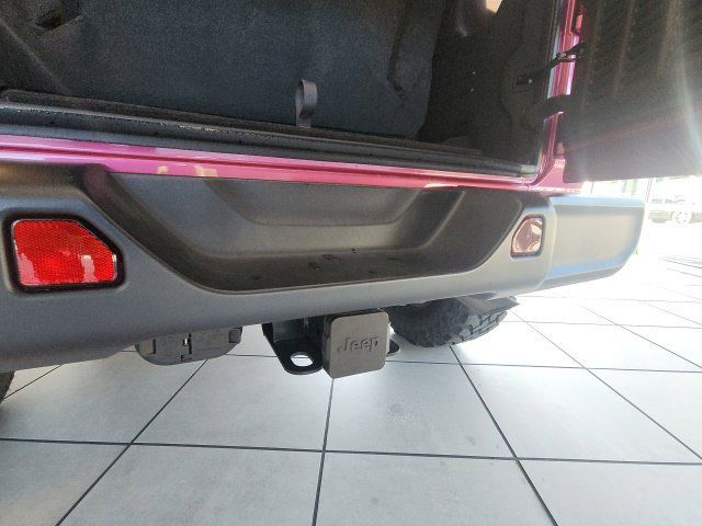 Used 2024 Jeep Wrangler Sport AWD/4WD image 32