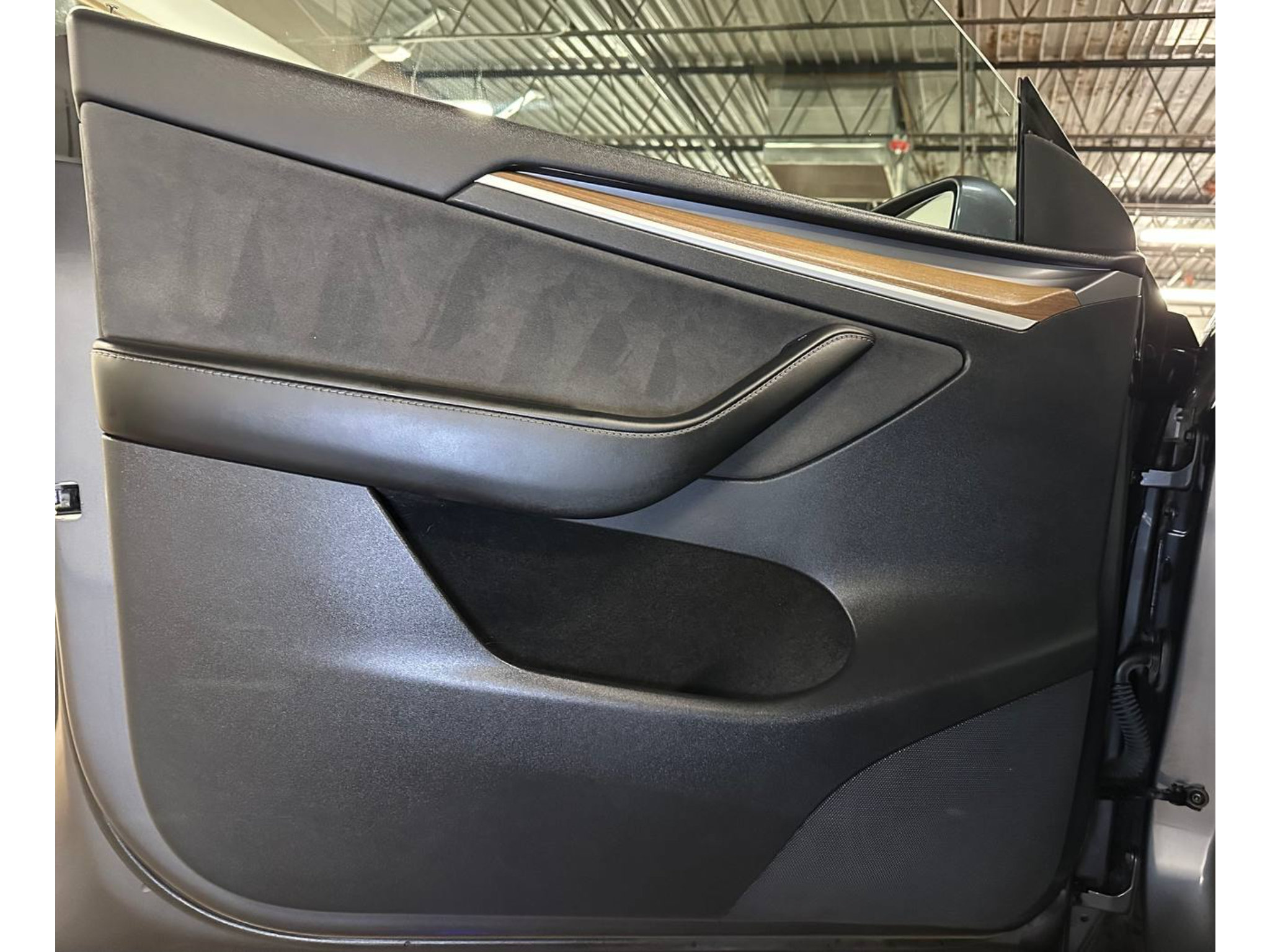 Used 2023 Tesla Model Y Long Range AWD/4WD image 15
