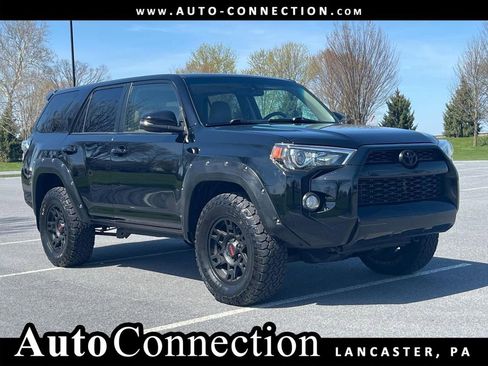 Used 2016 Toyota 4Runner SR5 Premium image 1