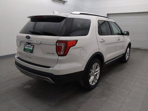 Used 2016 Ford Explorer Limited w/ Equipment Group 301A image 9