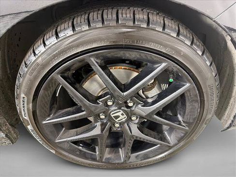 Used 2024 Honda Civic Sport image 12