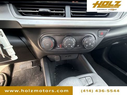 Used 2024 Chevrolet Trax RS w/ Driver Confidence Package image 19