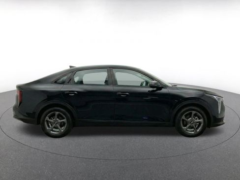 Used 2025 Kia K4 FWD image 10