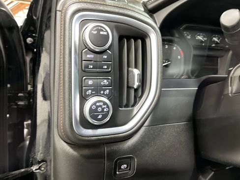 Used 2022 GMC Sierra 2500 AT4 w/ Gooseneck/5TH Wheel Package image 51