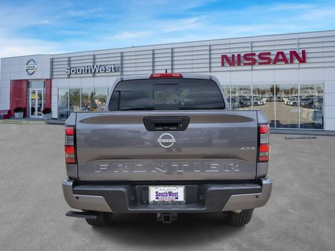 New 2026 Nissan Frontier SV w/ All-Weather Content Package AWD/4WD image 6