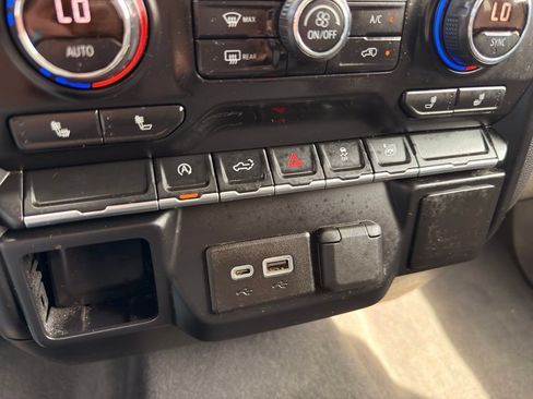 Used 2019 Chevrolet Silverado 1500 LT w/ All-Star Edition RWD image 38