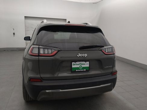 Used 2019 Jeep Cherokee Limited FWD image 6