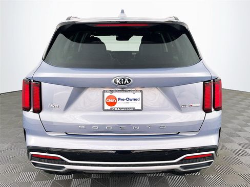 Used 2021 Kia Sorento EX w/ Panoramic Sunroof Package AWD/4WD image 7