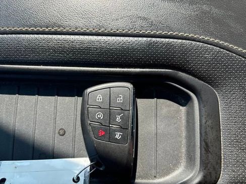 Certified 2021 GMC Yukon SLT w/ SLT Luxury Plus Package image 37