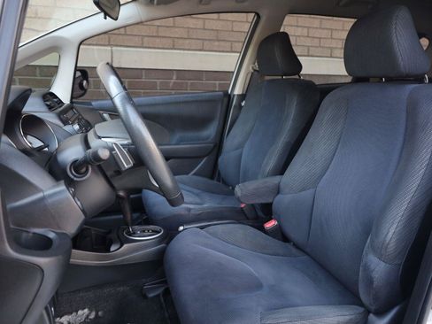 Used 2013 Honda Fit Sport image 18