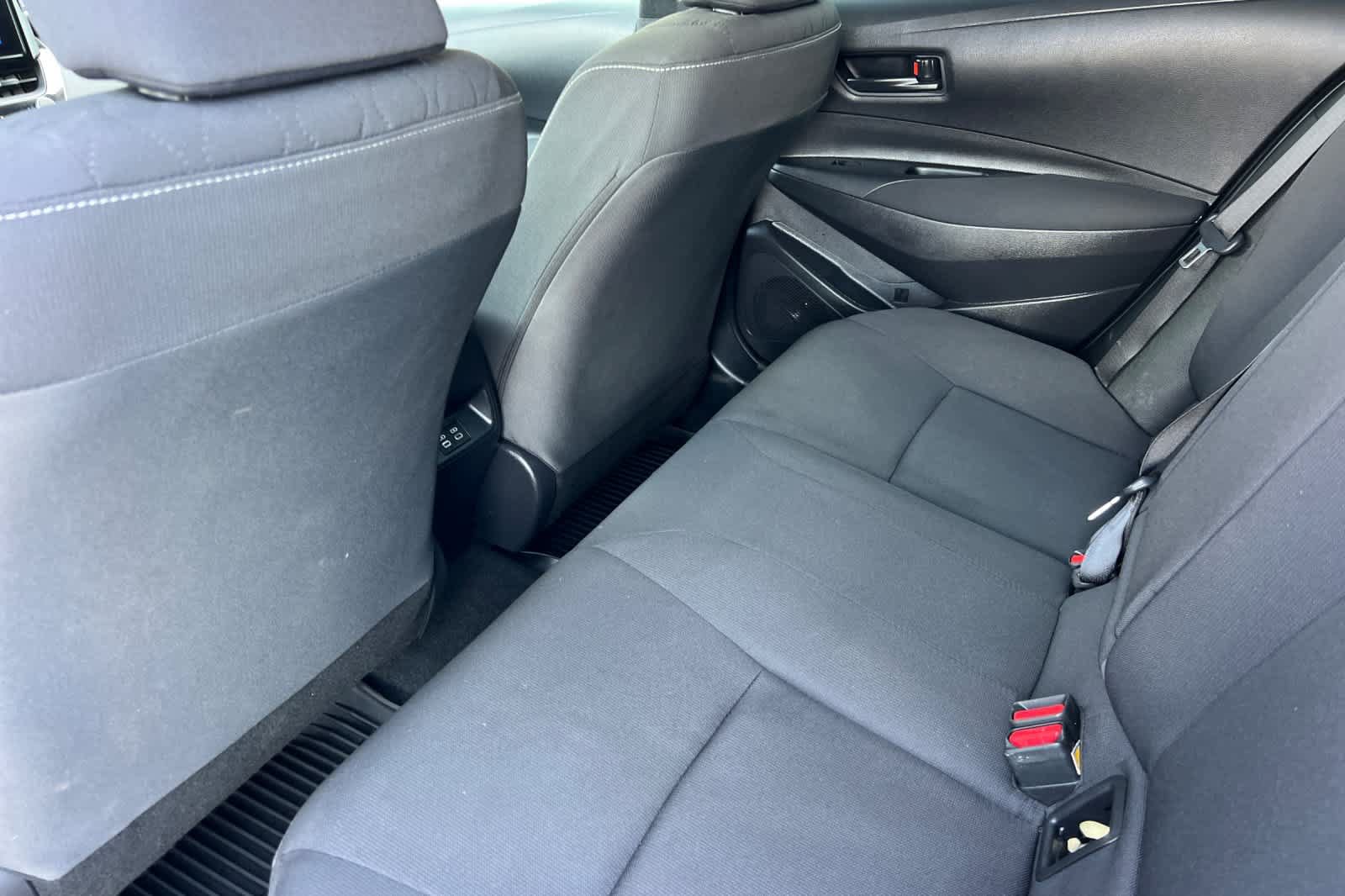 Certified 2025 Toyota Corolla LE w/ LE Premium Package FWD image 4