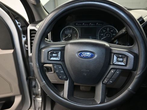 Used 2019 Ford F150 XLT AWD/4WD image 13