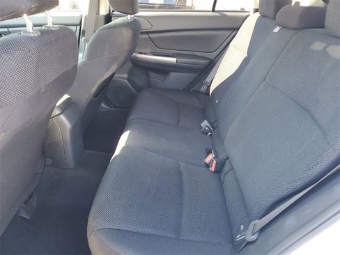 Used 2015 Subaru Crosstrek 2.0i image 10