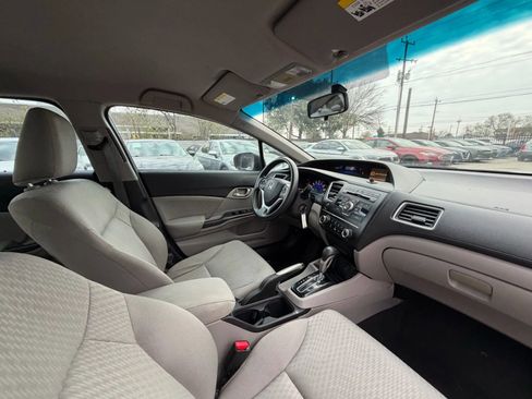 Used 2015 Honda Civic LX image 11