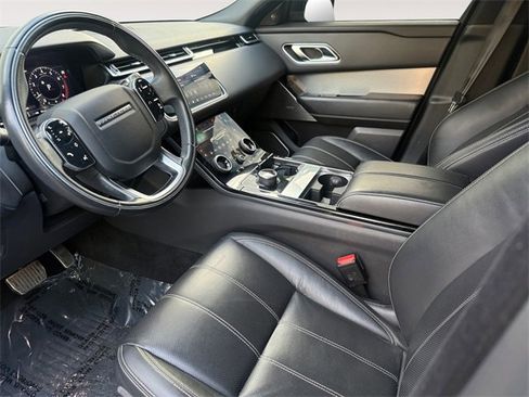 Used 2019 Land Rover Range Rover Velar R-Dynamic SE image 16
