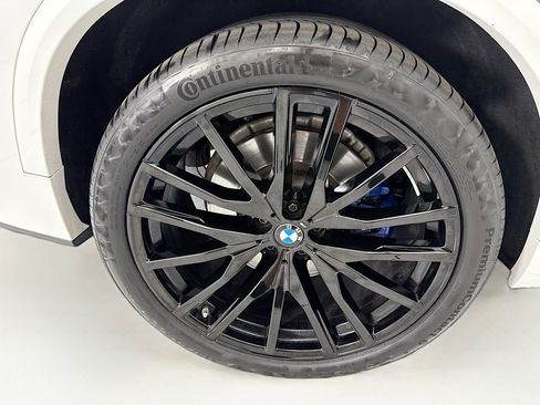 Certified 2022 BMW X5 M50i w/ Executive Package AWD/4WD image 32