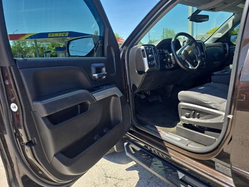 Used 2018 Chevrolet Silverado 1500 LT w/ All Star Edition AWD/4WD image 18